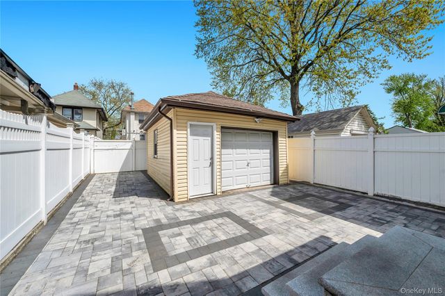 10125 131st Street, Richmond Hill S., NY 11419