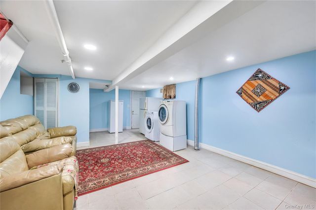 10125 131st Street, Richmond Hill S., NY 11419