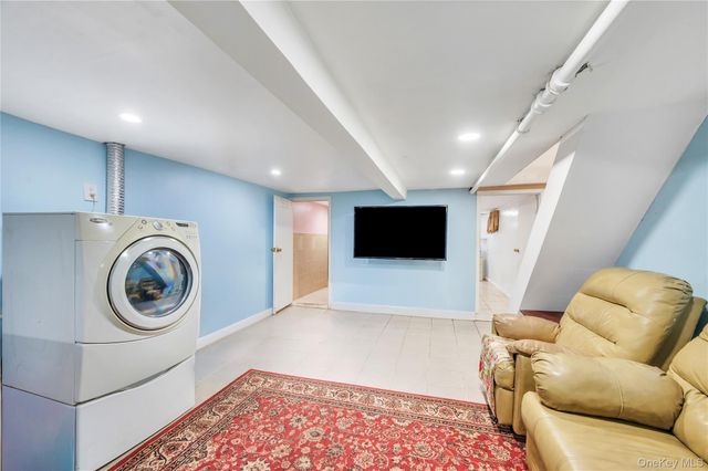 10125 131st Street, Richmond Hill S., NY 11419