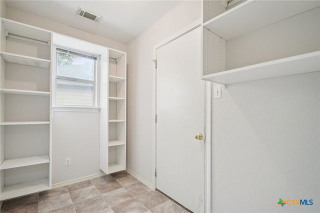 604 Clyde Court, San Marcos, TX 78666