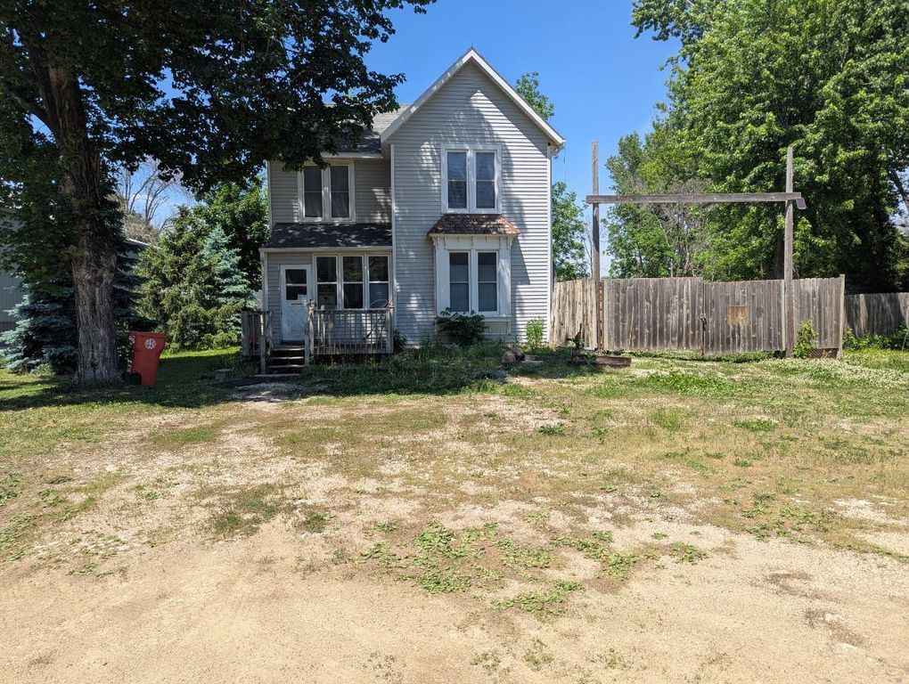 53938 269th Street, Lansing, MN 55950