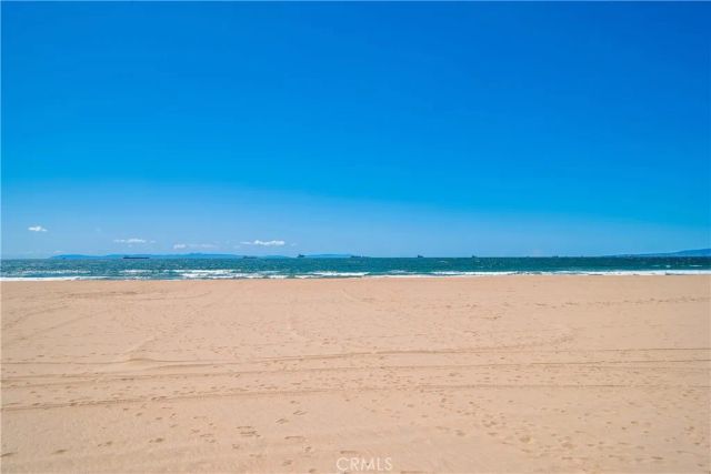 17082 Pacific Coast Highway 102, Huntington Beach, CA 92649