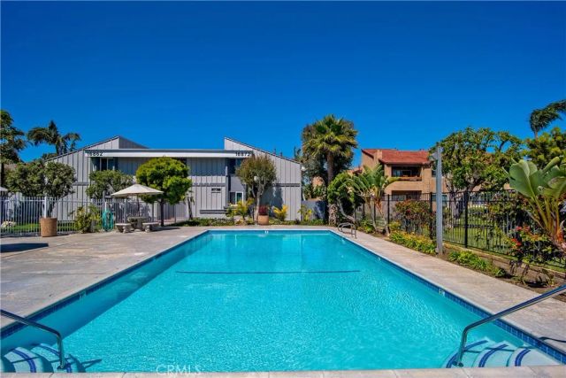 17082 Pacific Coast Highway 102, Huntington Beach, CA 92649