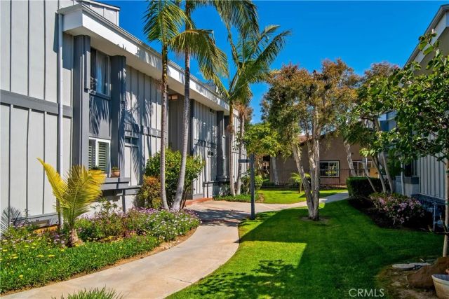 17082 Pacific Coast Highway 102, Huntington Beach, CA 92649