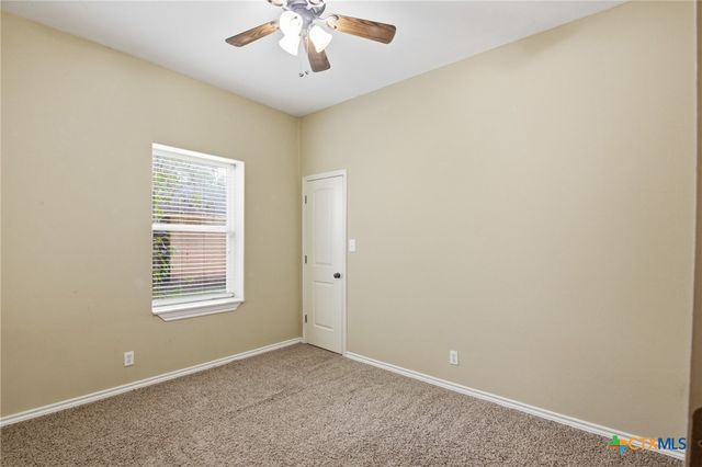 516 Versailles Street, Victoria, TX 77904