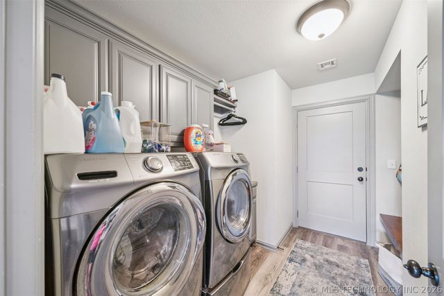 6001 S 13th Street, Broken Arrow, OK 74011
