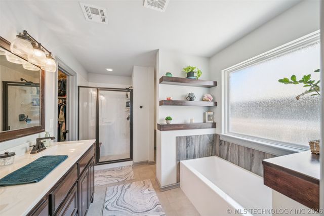6001 S 13th Street, Broken Arrow, OK 74011