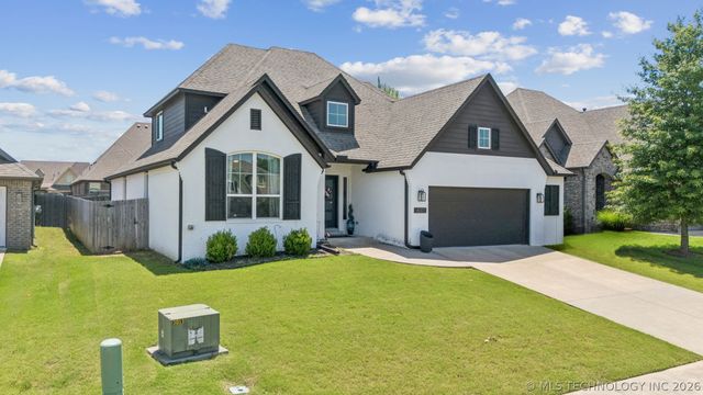 6001 S 13th Street, Broken Arrow, OK 74011