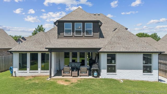 6001 S 13th Street, Broken Arrow, OK 74011