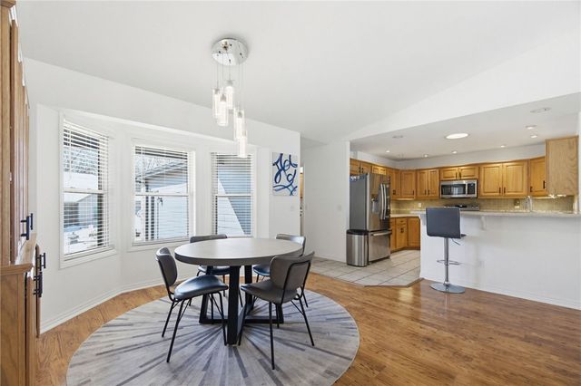 7 Ettington Lane, Bella Vista, AR 72714