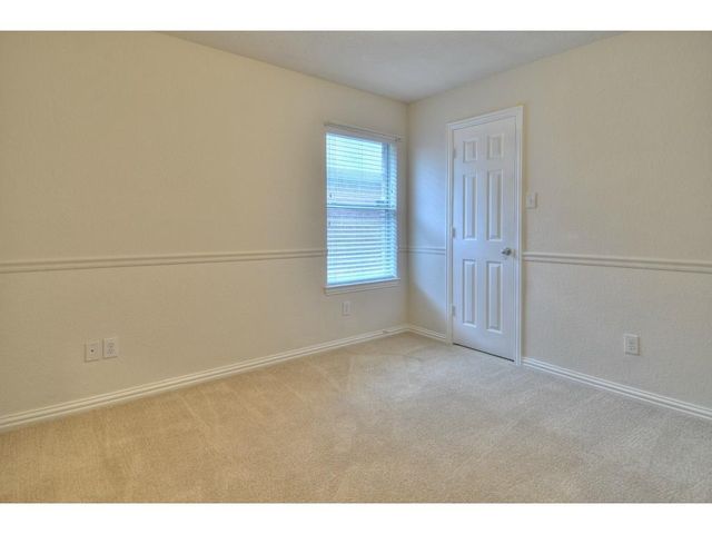 3216 Chesington Drive, Fort Worth, TX 76137