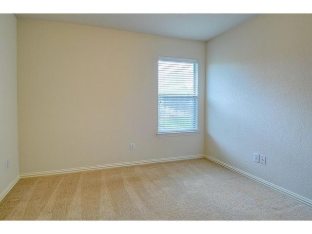 3216 Chesington Drive, Fort Worth, TX 76137