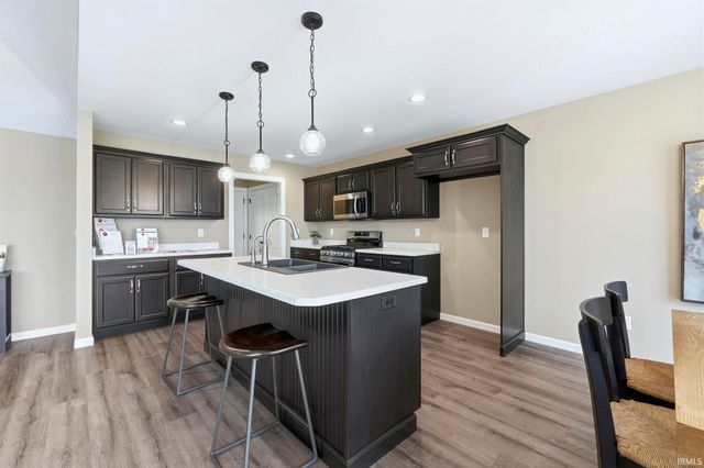 22238 Travertine Run, Woodburn, IN 46797