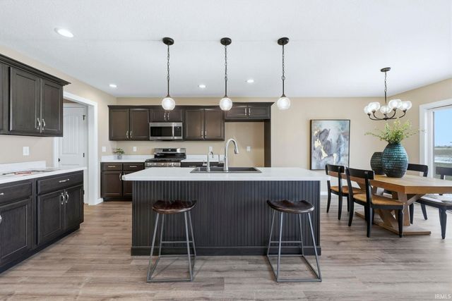 22238 Travertine Run, Woodburn, IN 46797