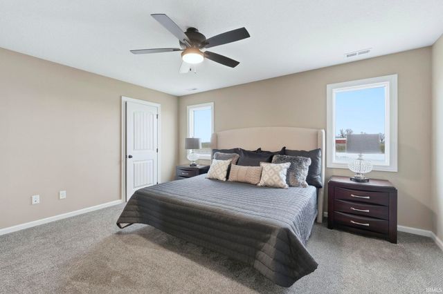 22238 Travertine Run, Woodburn, IN 46797