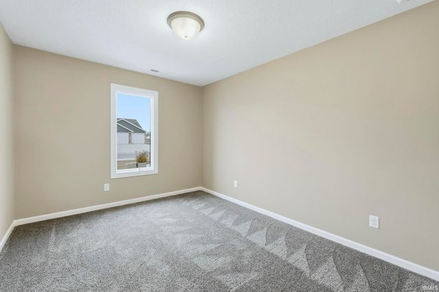 22238 Travertine Run, Woodburn, IN 46797