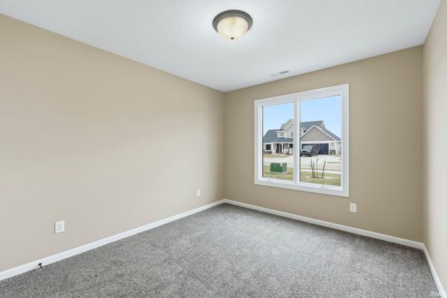 22238 Travertine Run, Woodburn, IN 46797