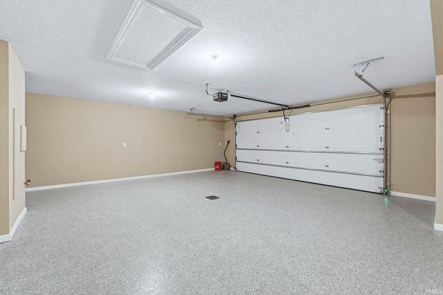 22238 Travertine Run, Woodburn, IN 46797