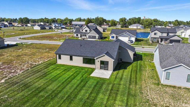 22238 Travertine Run, Woodburn, IN 46797