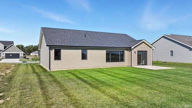 22238 Travertine Run, Woodburn, IN 46797