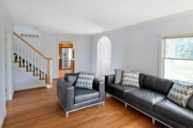 50496 N North Avenue, Macomb Twp, MI 48042