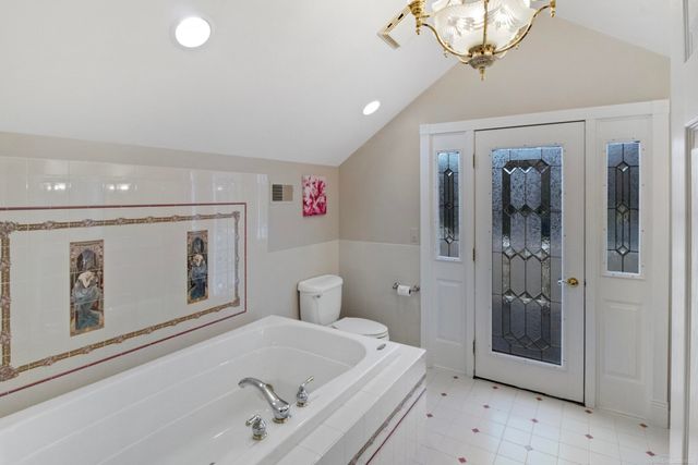 50496 N North Avenue, Macomb Twp, MI 48042