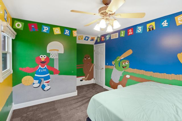 50496 N North Avenue, Macomb Twp, MI 48042