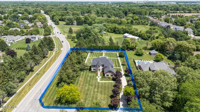 3315 Stonebrooke Lane, Maumee, OH 43537