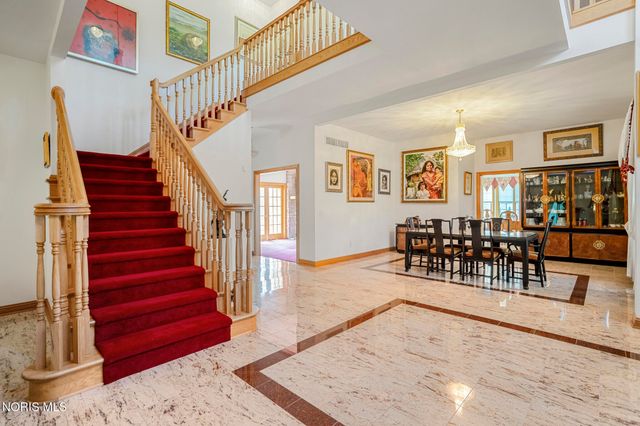 3315 Stonebrooke Lane, Maumee, OH 43537