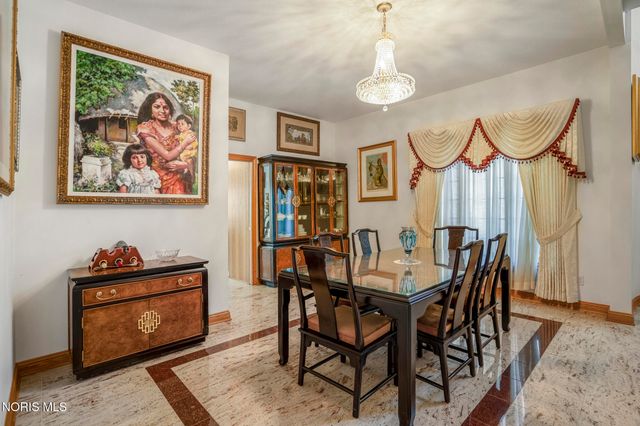 3315 Stonebrooke Lane, Maumee, OH 43537