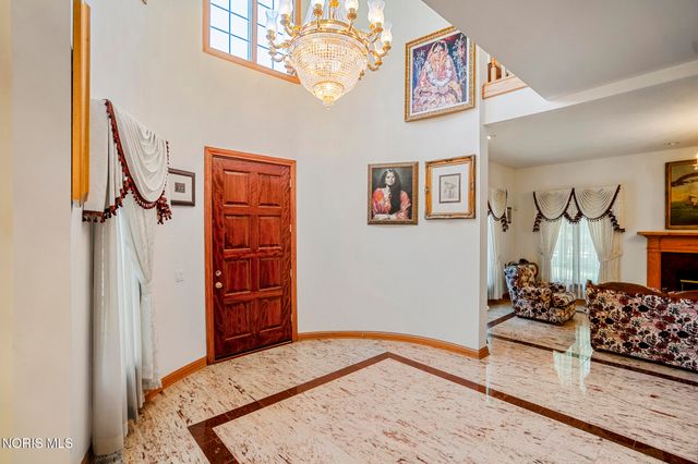 3315 Stonebrooke Lane, Maumee, OH 43537