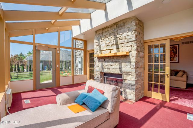 3315 Stonebrooke Lane, Maumee, OH 43537