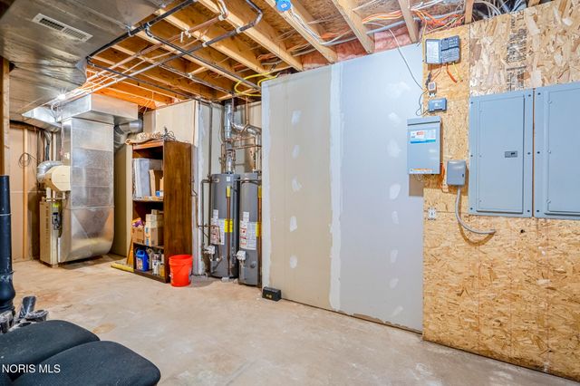 3315 Stonebrooke Lane, Maumee, OH 43537