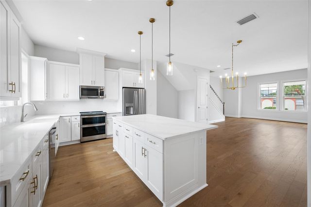 4302 W NORTH B STREET 2, Tampa, FL 33609