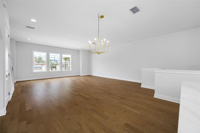 4302 W NORTH B STREET 2, Tampa, FL 33609