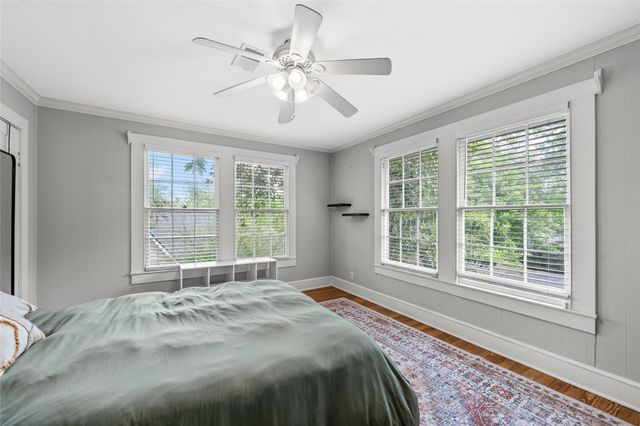 2912 Fort Avenue, Waco, TX 76707