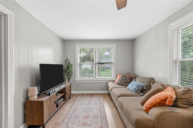 2912 Fort Avenue, Waco, TX 76707