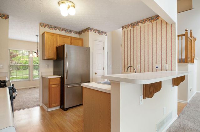 1032 Portlock Drive, Columbus, OH 43228