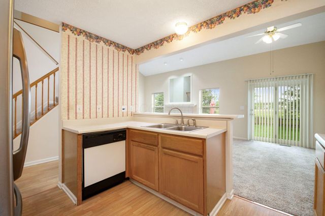 1032 Portlock Drive, Columbus, OH 43228