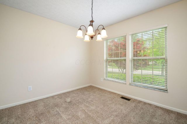 1032 Portlock Drive, Columbus, OH 43228