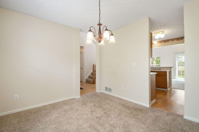 1032 Portlock Drive, Columbus, OH 43228