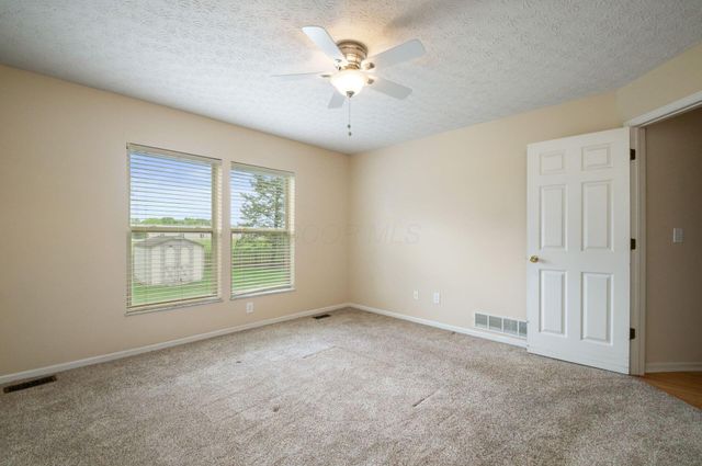 1032 Portlock Drive, Columbus, OH 43228