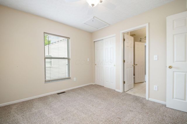 1032 Portlock Drive, Columbus, OH 43228