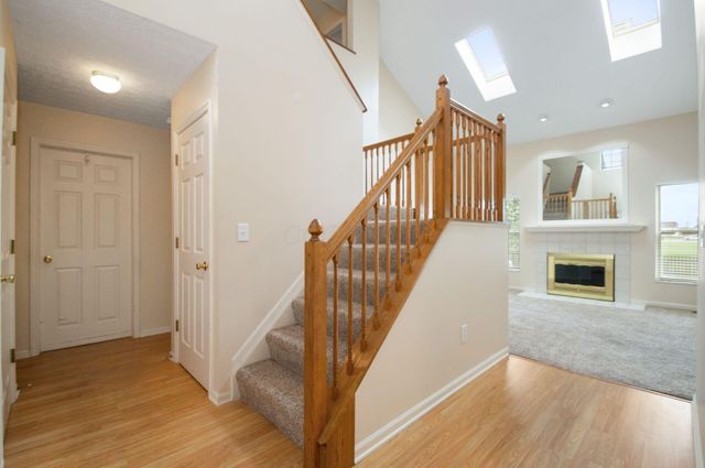 1032 Portlock Drive, Columbus, OH 43228
