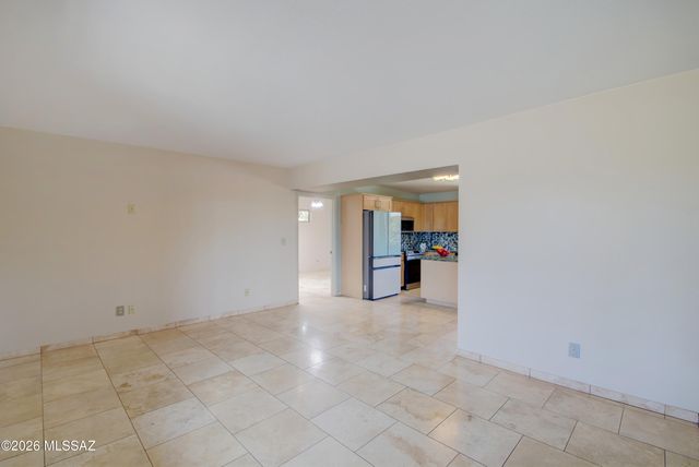 2914 W Wyoming Street, Tucson, AZ 85746