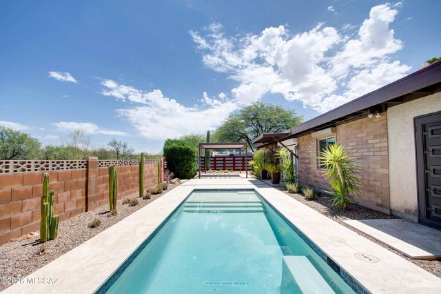 2914 W Wyoming Street, Tucson, AZ 85746
