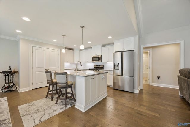 23749 Glover Road, Athens, AL 35613