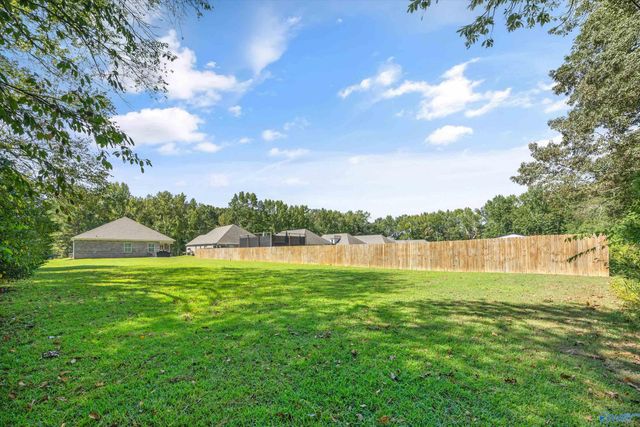 23749 Glover Road, Athens, AL 35613