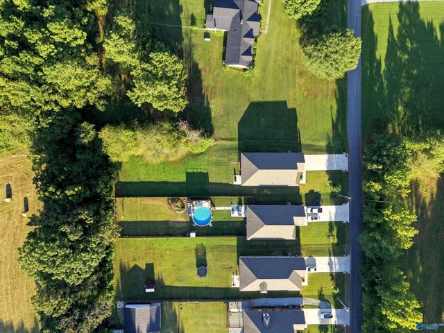 23749 Glover Road, Athens, AL 35613