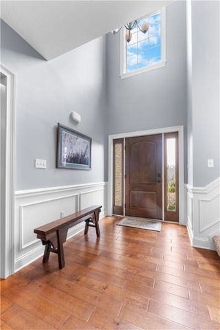 4020 Castor Ln, Jefferson Hills, PA 15332